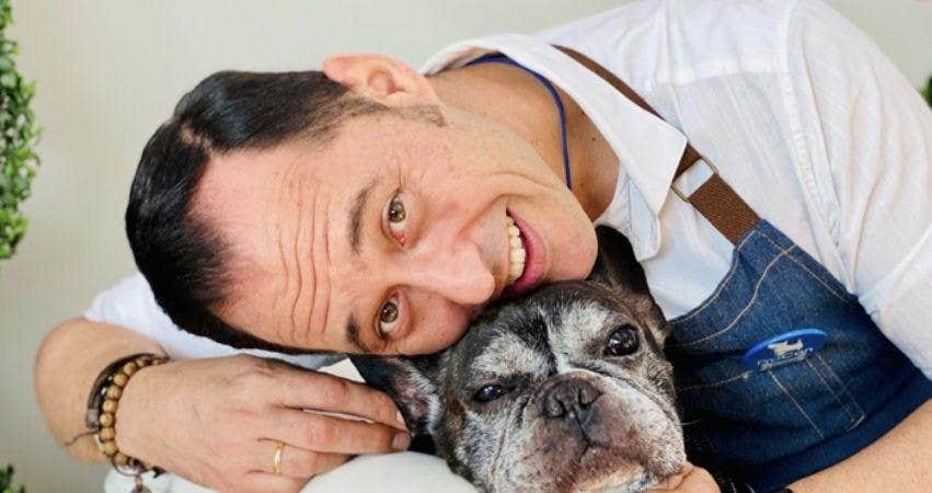 Homero con Hugo